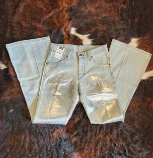 Wrangler Bell Bottom Jeans (28×32)