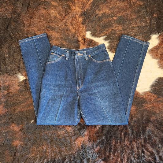 Dark Wash Wrangler Jeans (26×29)